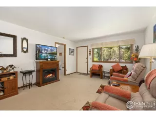 Photo #3: 1036297 Listing