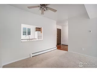 Photo #4: 1036320 Listing