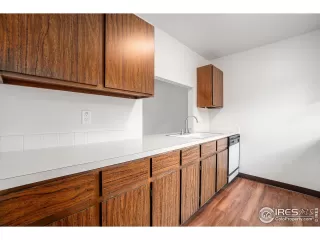 Photo #6: 1036320 Listing