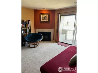 Photo #4: 1036386 Listing