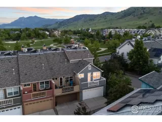 Photo #3: 1036414 Listing