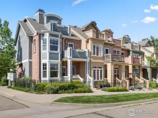 Photo #5: 1036414 Listing