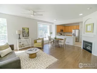 Photo #4: 1036417 Listing 