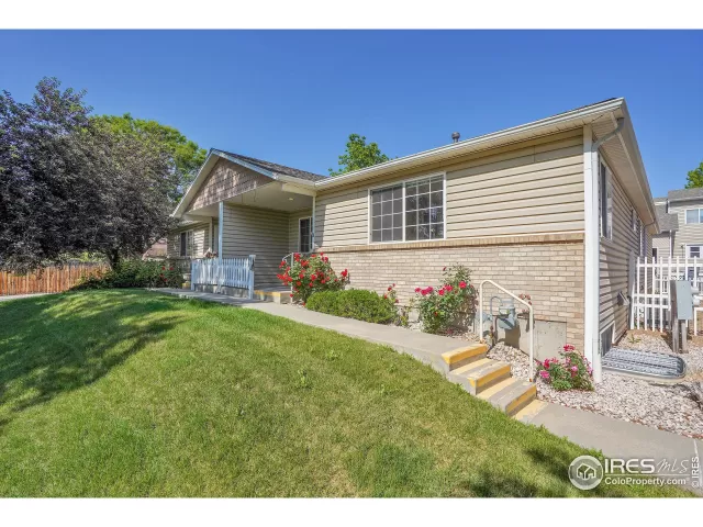 MLS: 1036434 Condo For Sale