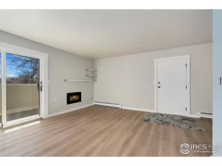 Photo #3: 1036503 Listing