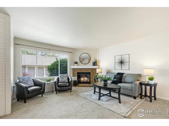 MLS: 1036533 Condo For Sale