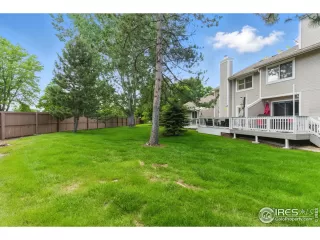 Photo #2: 1036539 Listing