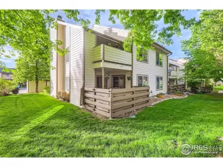 Photo #2: 1036548 Listing