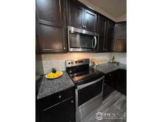 Photo #5: 1036696 Listing