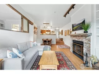 Photo #1: 1036712 Listing