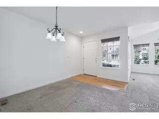 Photo #4: 1036777 Listing