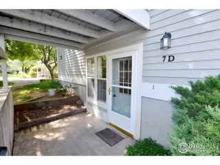 Photo #1: 1036794 Listing