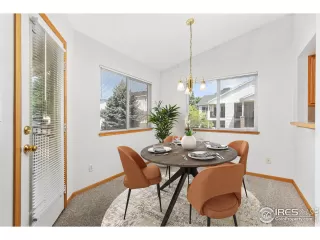 Photo #2: 1036831 Listing