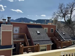 Photo #6: 1036852 Listing