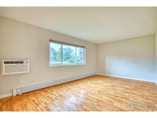 Photo #5: 1036949 Listing 