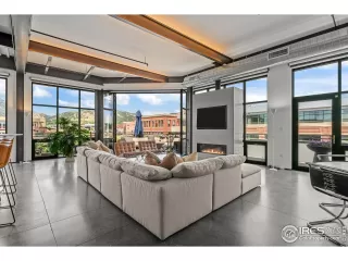 Photo #1: 1036952 Listing 