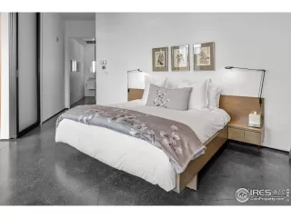 Photo #4: 1036952 Listing 