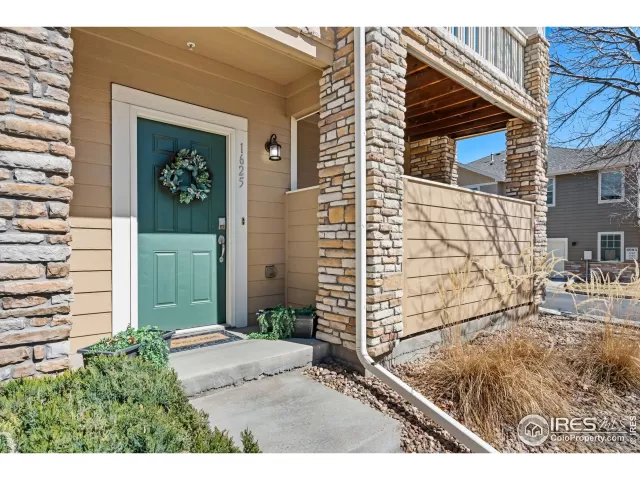 MLS: 1036968 Condo For Sale