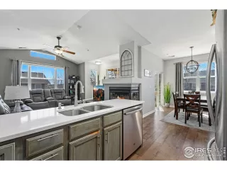 Photo #3: 1036968 Listing