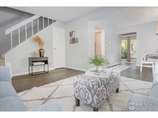 Photo #6: 1037126 Listing 