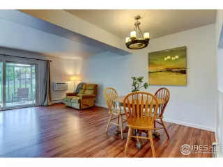 Photo #5: 1037127 Listing 