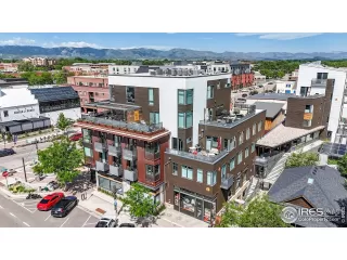 Photo #1: 1037239 Listing