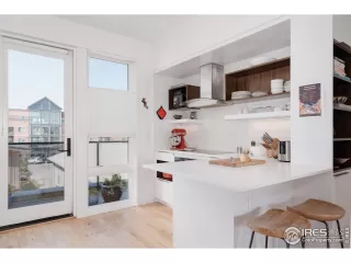 Photo #1: 1037278 Listing 