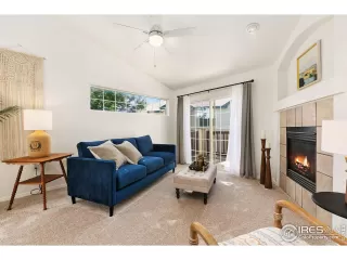 Photo #5: 1037286 Listing