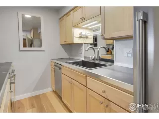 Photo #4: 1037332 Listing 