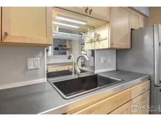 Photo #5: 1037332 Listing 