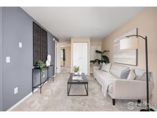 Photo #2: 1037333 Listing 