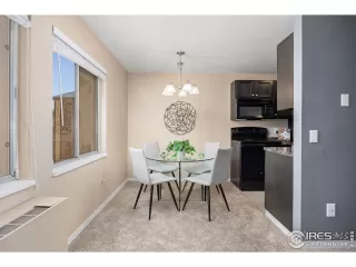 Photo #5: 1037333 Listing 