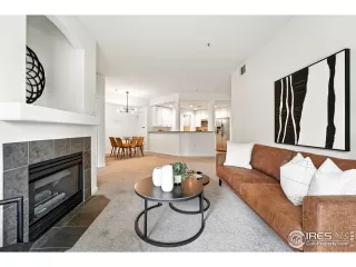 Photo #5: 1037385 Listing 