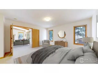 Photo #1: 1037410 Listing