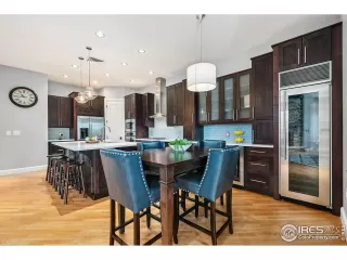 Photo #6: 1037439 Listing 