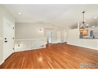 Photo #3: 1037441 Listing 