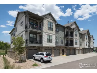 Photo #1: 1037465 Listing