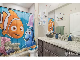 Photo #5: 1037465 Listing