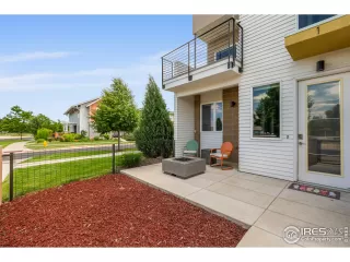 Photo #4: 1037561 Listing