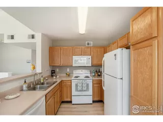 Photo #1: 1037589 Listing