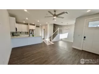 Photo #3: 1037698 Listing 