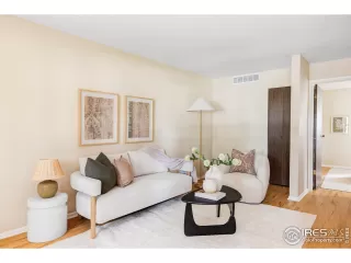 Photo #1: 1037874 Listing 