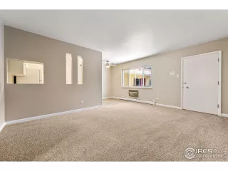 Photo #4: 1037915 Listing 