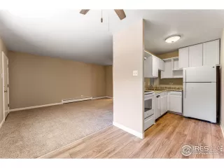 Photo #5: 1037915 Listing 