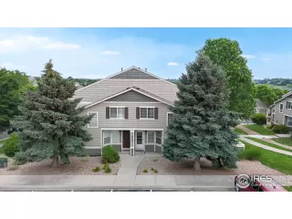 Photo #2: 1037951 Listing