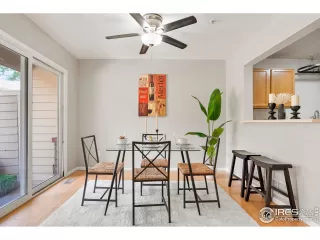 Photo #6: 1037992 Listing