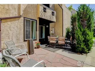 Photo #3: 1038010 Listing