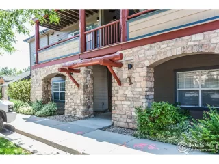 Photo #2: 1038086 Listing