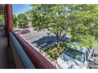 Photo #5: 1038086 Listing