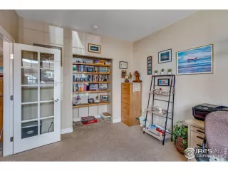 Photo #4: 1038097 Listing